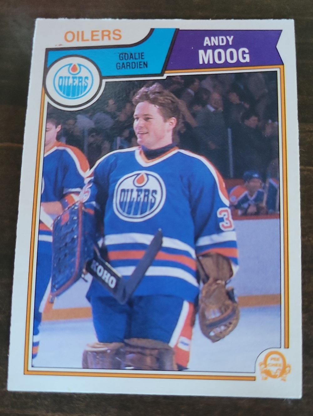 1983/84 OPC Andy Moog Oilers Hockey Card - Blue Orange White
